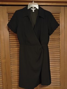 NWT Nine West Black Short-Sleeve Shirt Dress